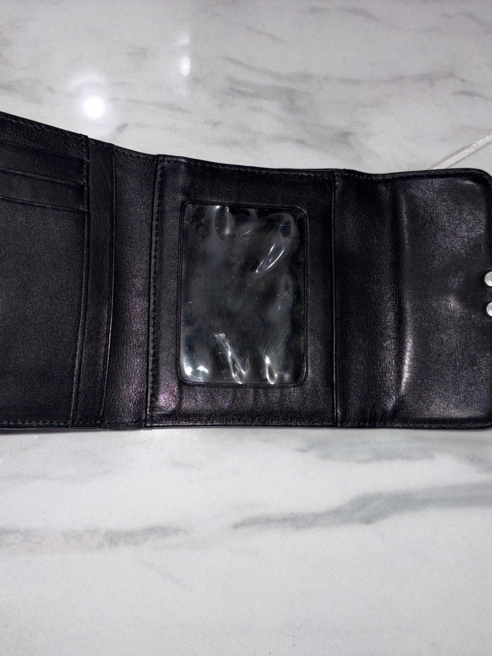 Vintage Enzo Angiolini Black Leather Trifold Wallet Heavy Clasp Y2K - Picture 7 of 9